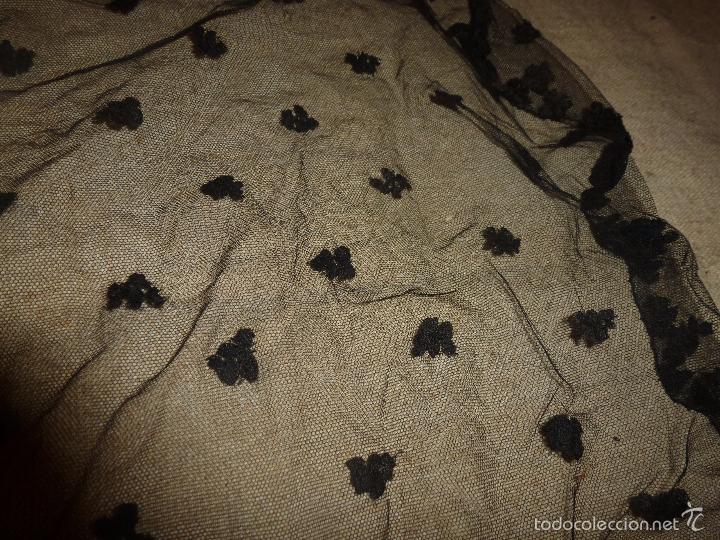 Antig&uuml;edades: mantilla negra - Foto 9