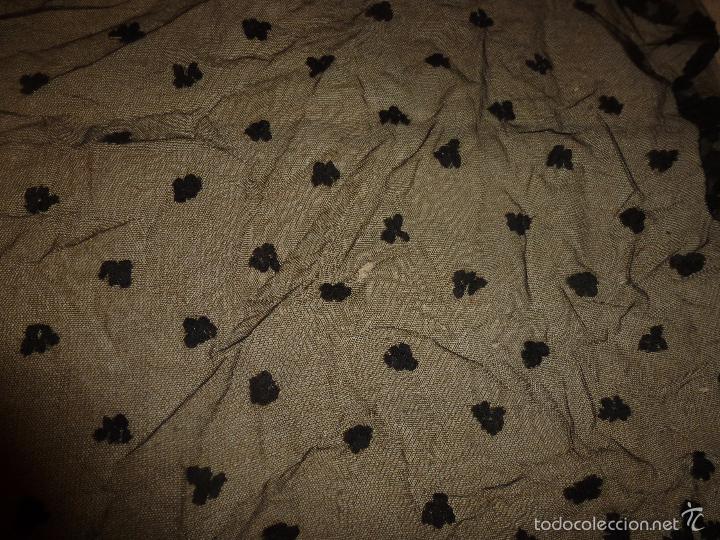Antig&uuml;edades: mantilla negra - Foto 11