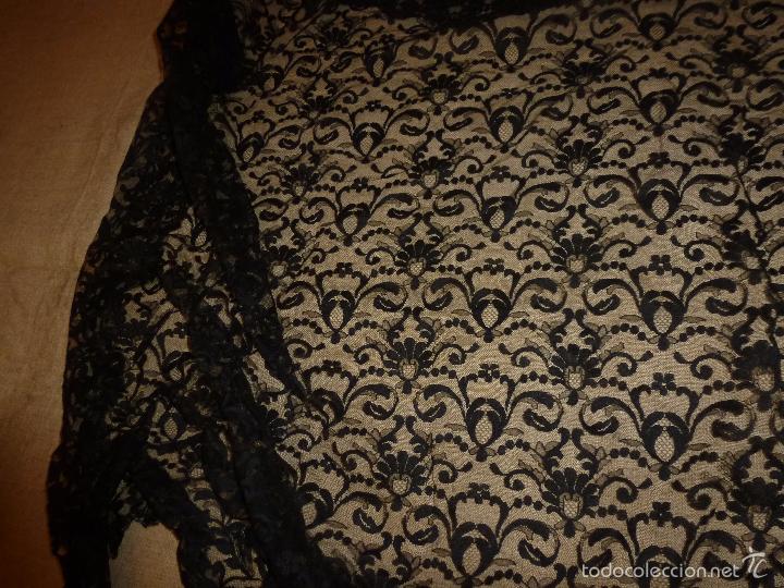 Antig&uuml;edades: MANTILLA NEGRA - Foto 3