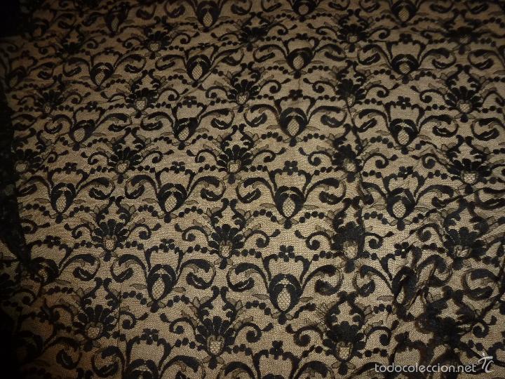 Antig&uuml;edades: MANTILLA NEGRA - Foto 4