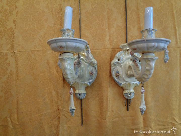Antig&uuml;edades: PAREJA DE APLIQUES DE ANTONIO PEYRO - Foto 1