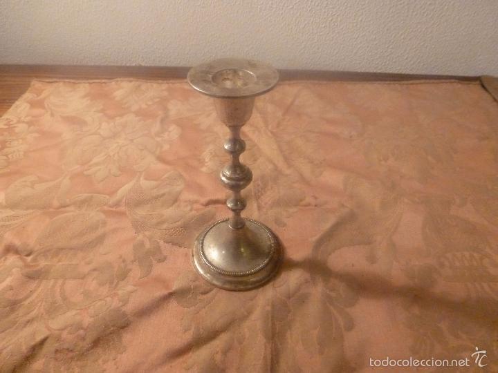 Antig&uuml;edades: candelero de metal - Foto 4