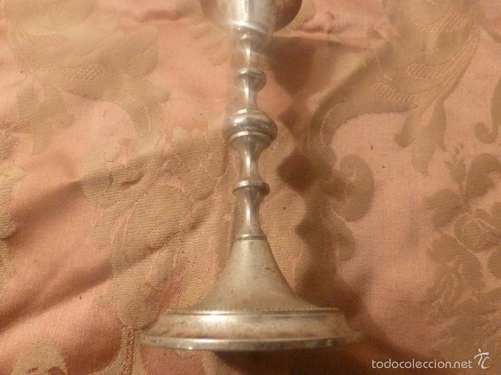 Antig&uuml;edades: candelero de metal - Foto 6