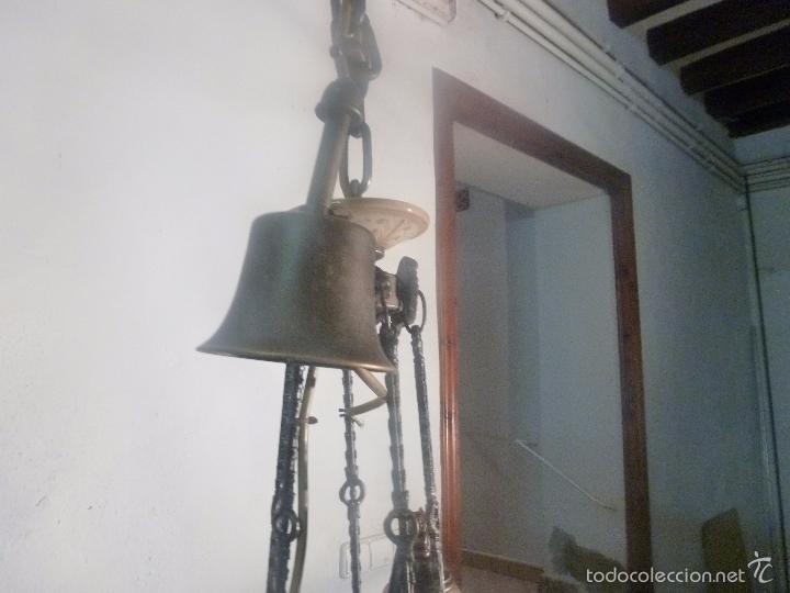 Antig&uuml;edades: lampara de bronce y tulipas - Foto 8