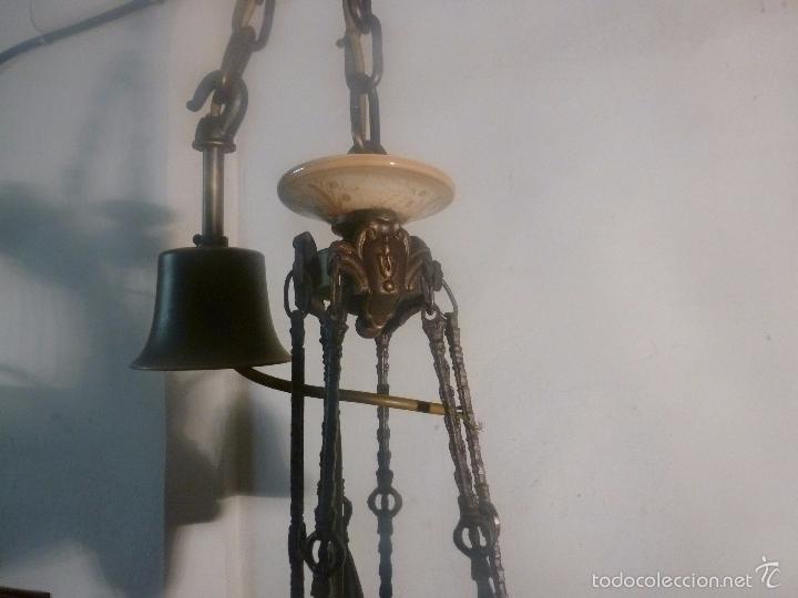 Antig&uuml;edades: lampara de bronce y tulipas - Foto 12