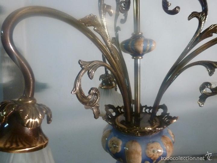 Antig&uuml;edades: lampara de bronce y tulipas - Foto 6
