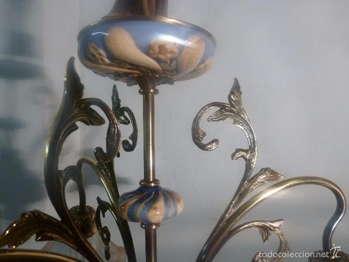Antig&uuml;edades: lampara de bronce y tulipas - Foto 13