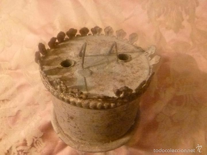 Antig&uuml;edades: contrapeso para lampara de iglesia - Foto 3