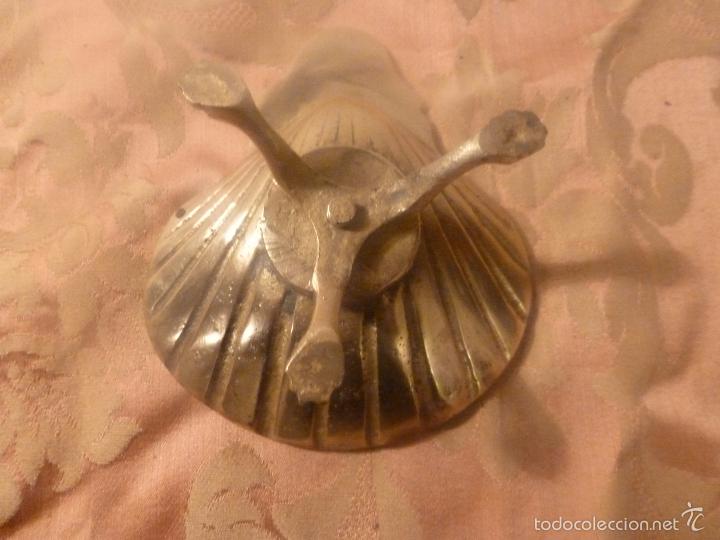 Antig&uuml;edades: concha en bronce - Foto 2