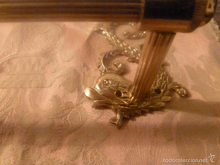 Antig&uuml;edades: portatoallas de bronce - Foto 4