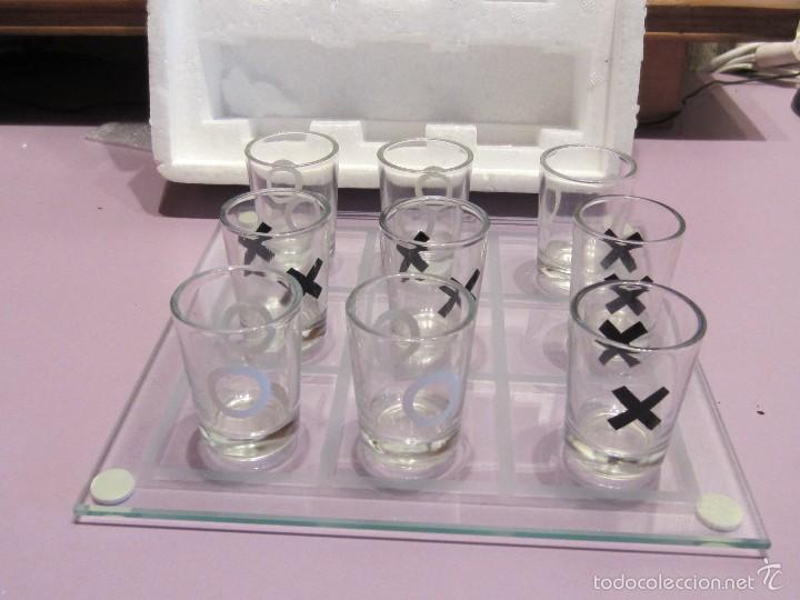 Antig&uuml;edades: juego de cristal tres en raya - Foto 1