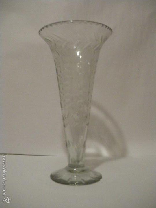 Antig&uuml;edades: Jarr&oacute;n de cristal tallado - Foto 2