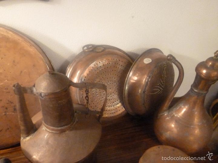 Antig&uuml;edades: conjunto de doce piezas de cobre - Foto 4