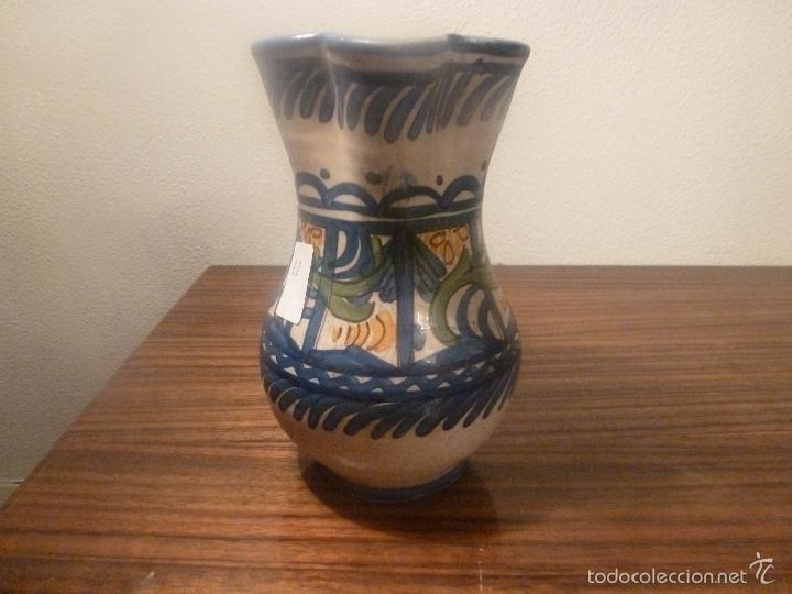 Antig&uuml;edades: jarra de ceramica de manises - Foto 1
