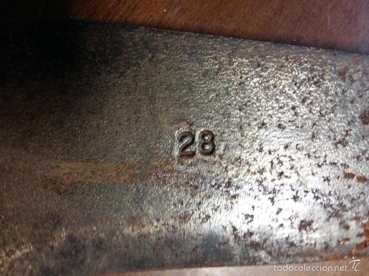 Antig&uuml;edades: Corvillo (hoz), con marca 28, 38 cm en total - Foto 3