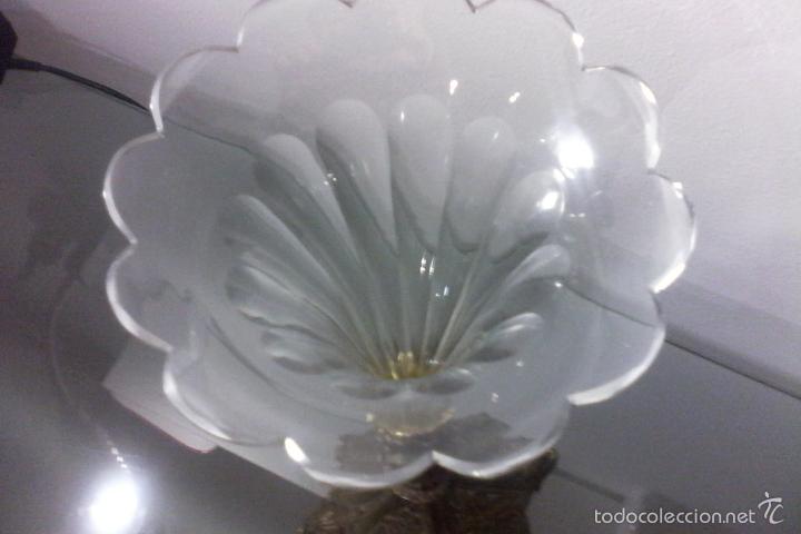 Antig&uuml;edades: antiguo jarr&oacute;n violetero tulipero centro de mesa base bronce - Foto 3