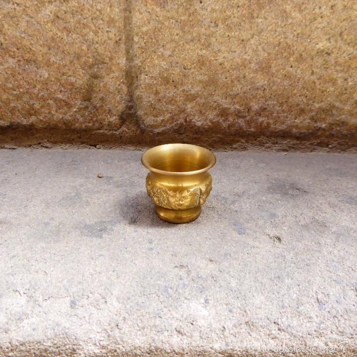 Antig&uuml;edades: Miniatura de Almirez o Mortero en bronce - Foto 2