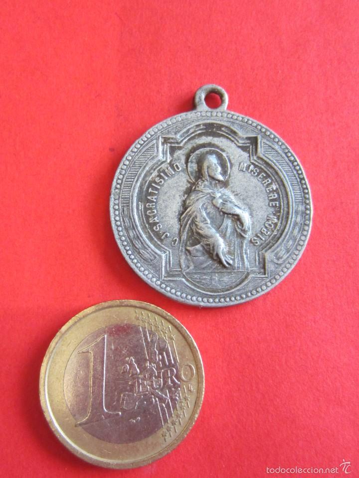 Antig&uuml;edades: Medalla S. Corazon de Maria. - Foto 3