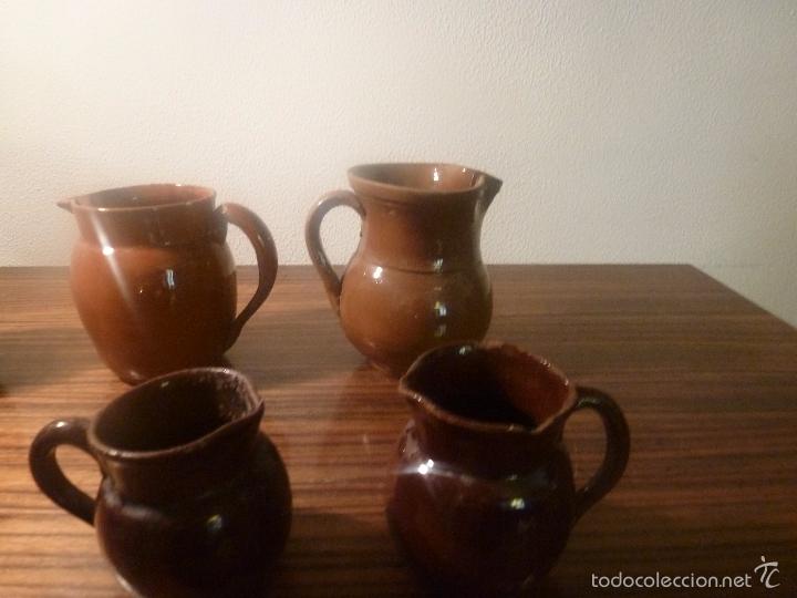 Antig&uuml;edades: cinco jarras de barro esmaltado - Foto 7
