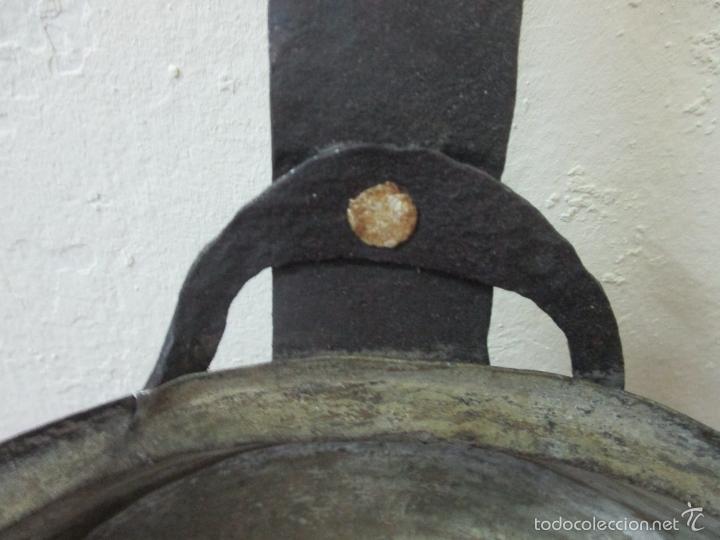 Antig&uuml;edades: SARTEN Y ESPUMADERA DE COBRE MANGO DE HIERRO. S. XIX. - Foto 10