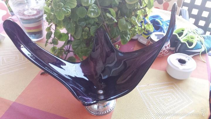 Antig&uuml;edades: antiguo centro de mesa en cristal y base plateada - Foto 2