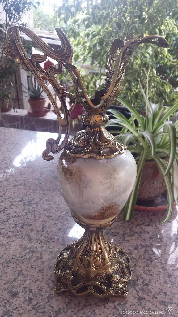 Antig&uuml;edades: antiguo jarron en porcelana y bronce - Foto 6