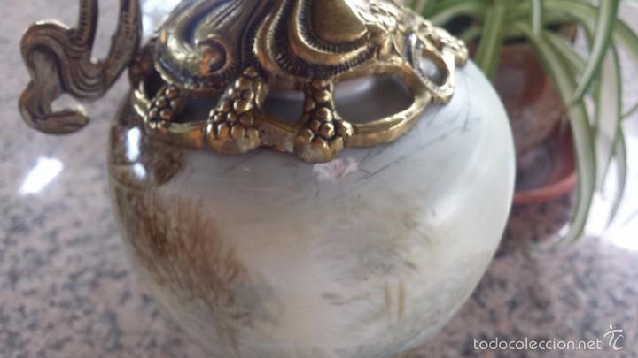 Antig&uuml;edades: antiguo jarron en porcelana y bronce - Foto 7