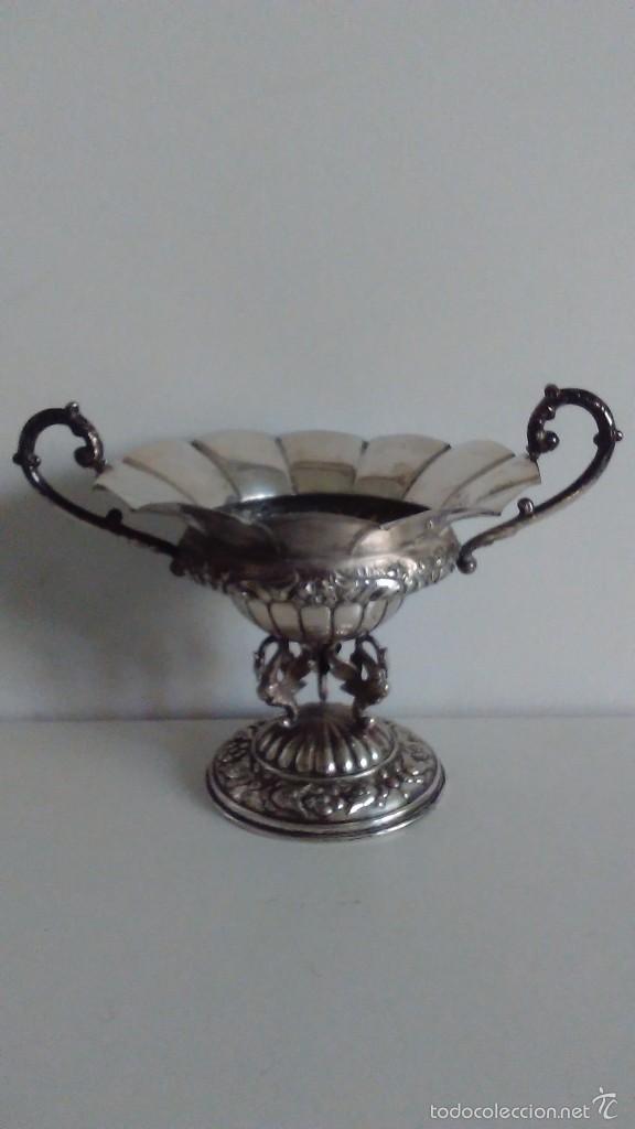 Antig&uuml;edades: Bonito centro de mesa en forma de copa - Foto 3