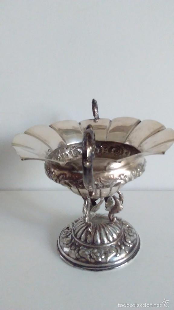 Antig&uuml;edades: Bonito centro de mesa en forma de copa - Foto 9
