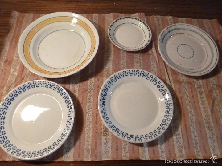 Antig&uuml;edades: CINCO PLATOS DE LOZA - Foto 1