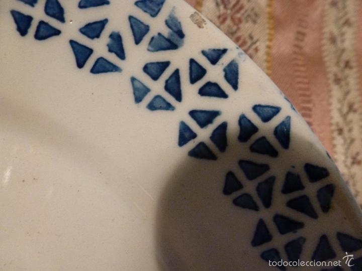 Antig&uuml;edades: CINCO PLATOS DE LOZA - Foto 3
