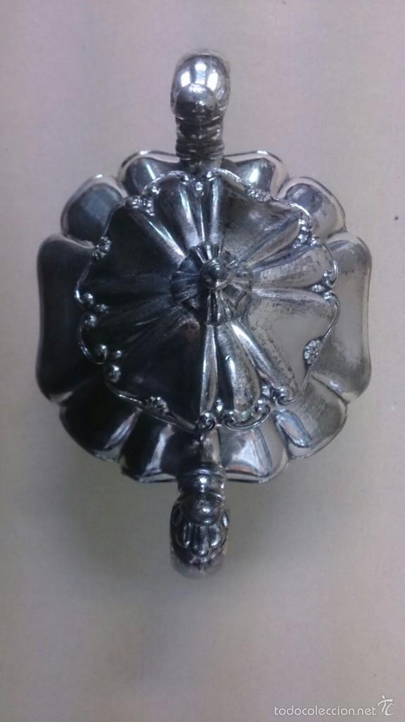 Antig&uuml;edades: Recipiente en metal plateado - Foto 11