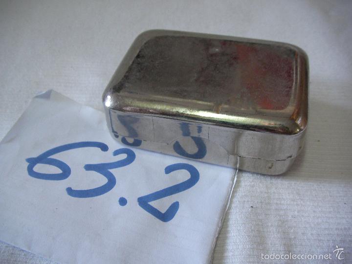 Antig&uuml;edades: ANTIGUA CAJA RECIPIENTE DE METAL - Foto 1