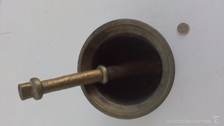 Antig&uuml;edades: antiguo almirez  de grandes dimensiones - Foto 2