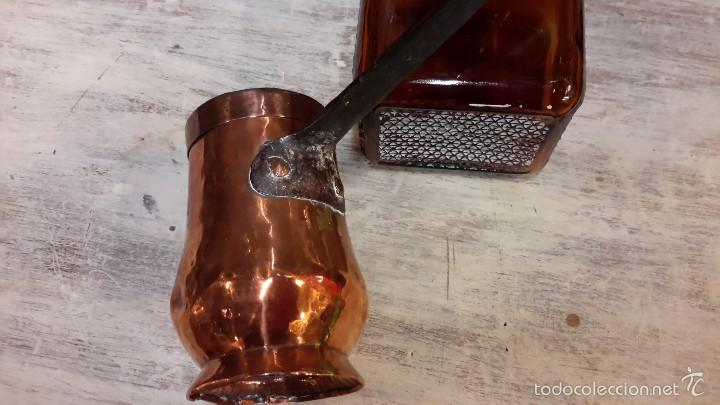 Antig&uuml;edades: CHOCOLATERA EN COBRE MARTILLADO - Foto 4