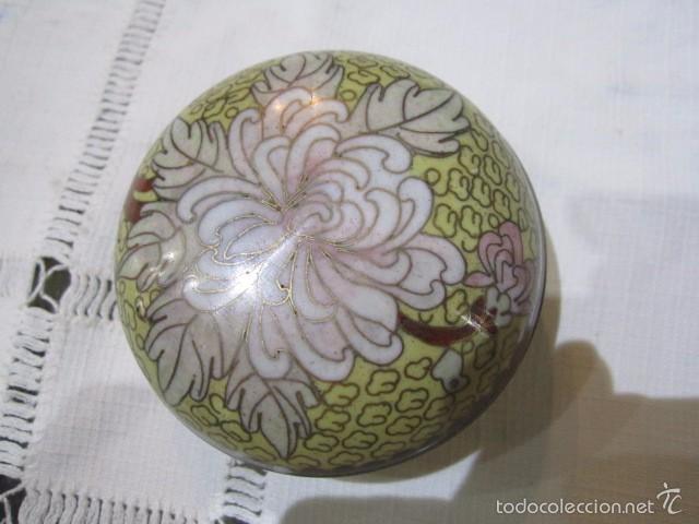 Antig&uuml;edades: Caja cloison&eacute;. 8 cms. di&aacute;metro - Foto 2