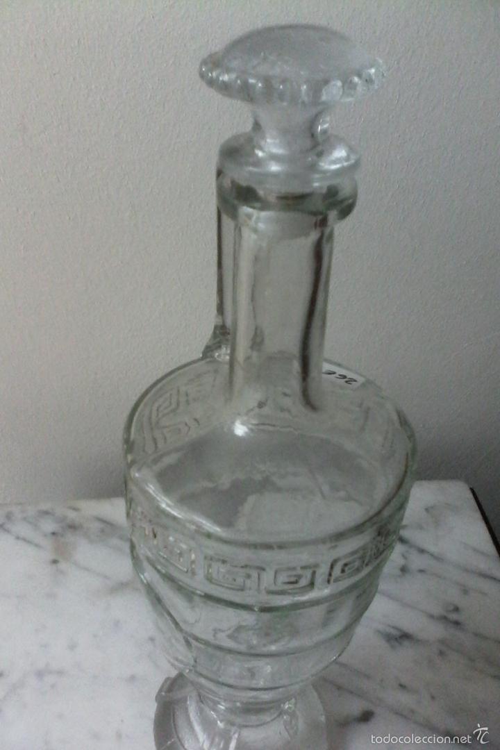 Antig&uuml;edades: jarra de cristal - Foto 2