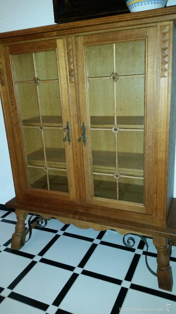Antig&uuml;edades: -VITRINA DE ROBLE MACIZO - Foto 1