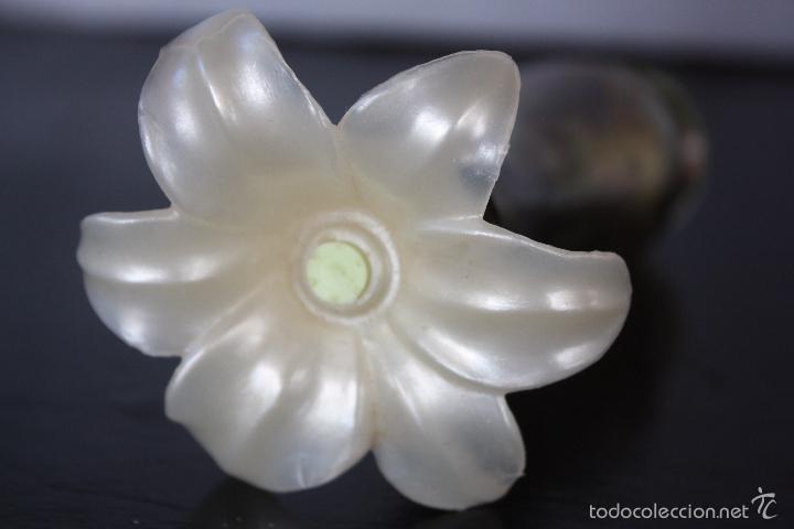 Antig&uuml;edades: Frasco de colonia Avon, flor - Foto 5