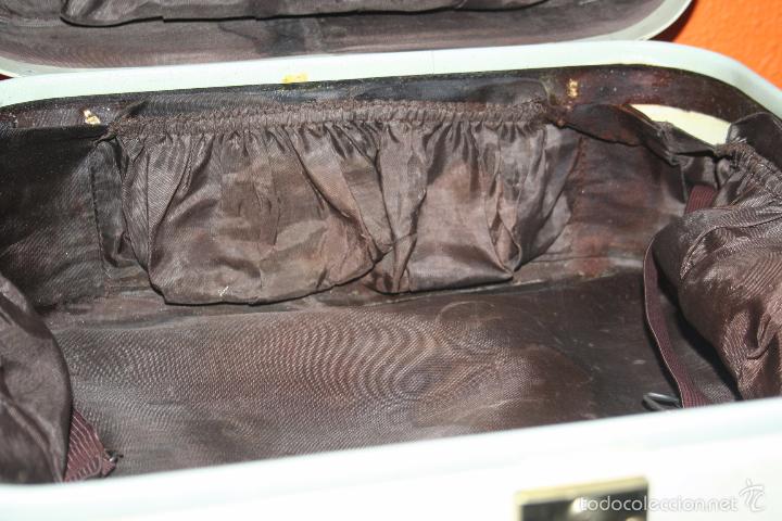 Antig&uuml;edades: antigua maleta tipo neceser - Foto 2
