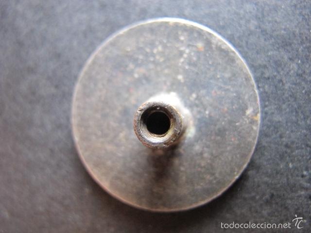 Antig&uuml;edades: medalla boton religioso antiguo comunion - Foto 2