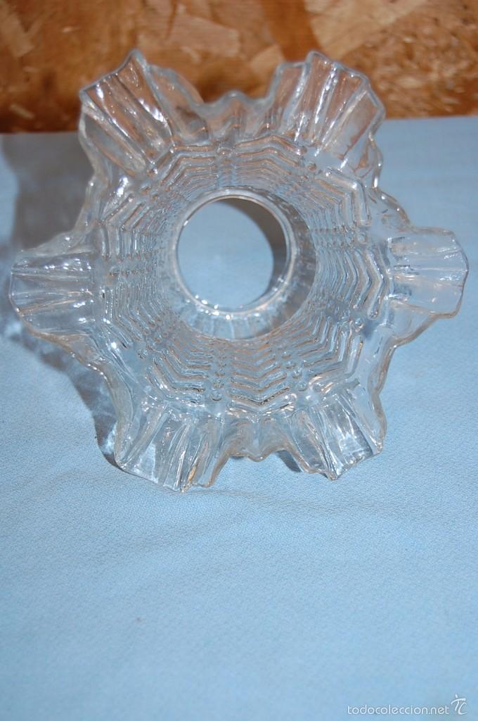 Antig&uuml;edades: TULIPA EN CRISTAL CON BOCA ONDULADA - Foto 4