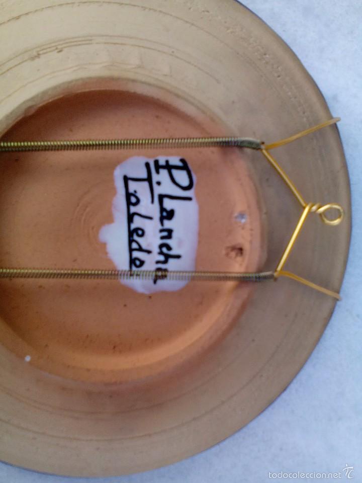 Antig&uuml;edades: Plato de toledo p. Lancho - Foto 2