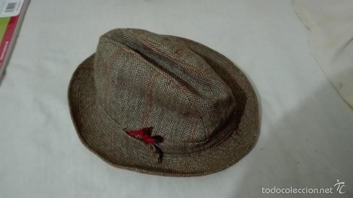 Antig&uuml;edades: Lote de sombreros antiguos - Foto 1