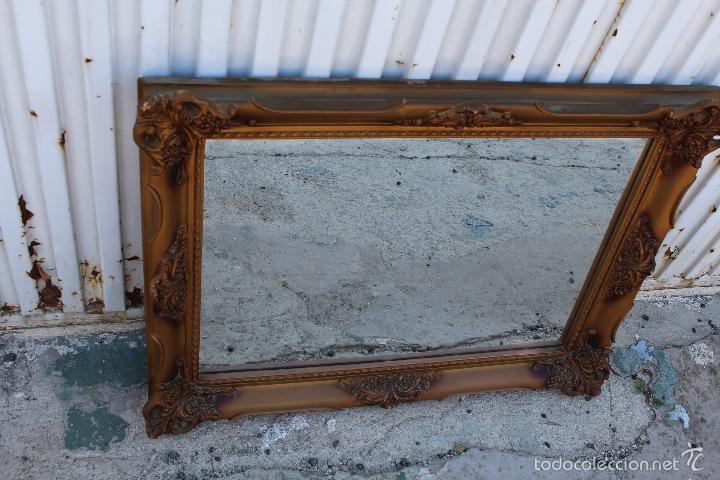 Antig&uuml;edades: espejo en resina dorada - Foto 3
