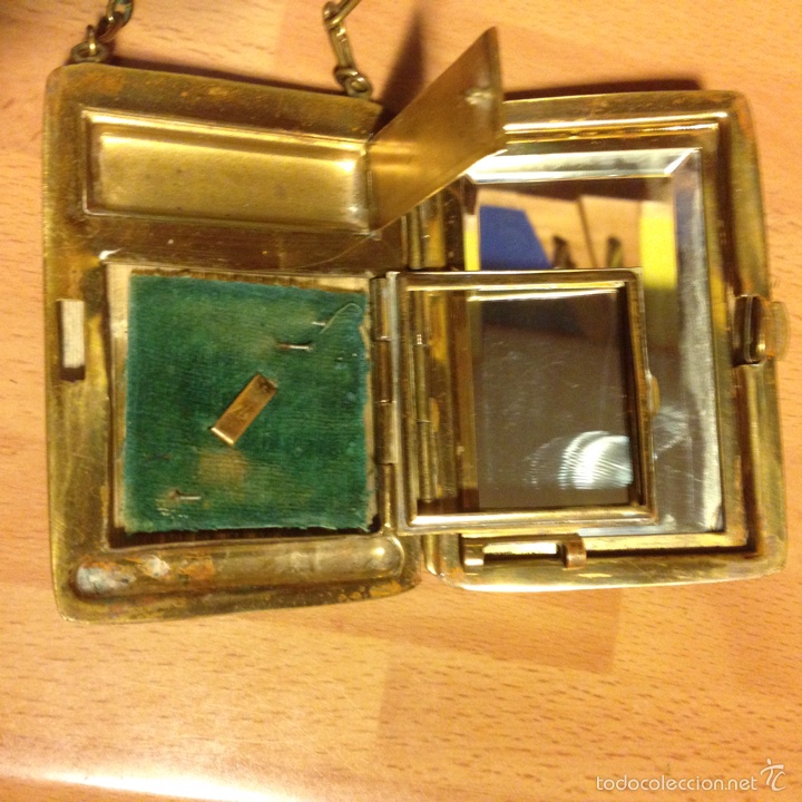 Antig&uuml;edades: Bolso polvera de laton art deco - Foto 4