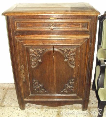 Antig&uuml;edades: Mueble roble S. XVIII - Foto 1
