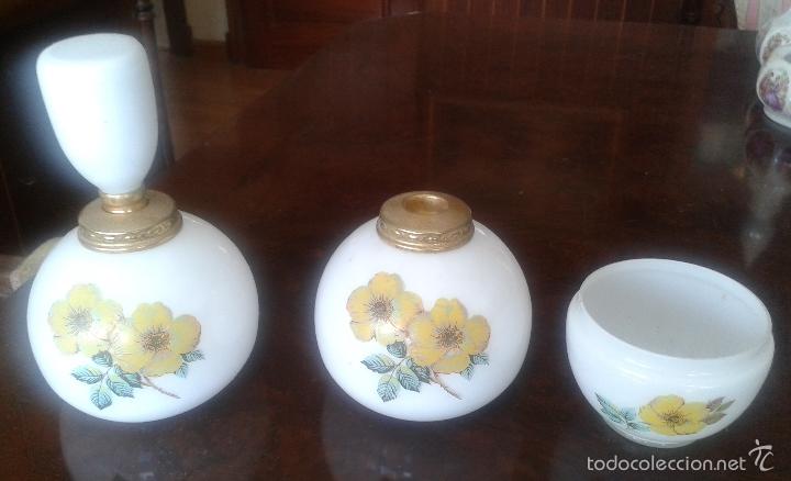 Antig&uuml;edades: JUEGO DE TOCADOR INCOMPLETO. - Foto 5
