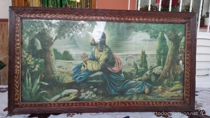 Antig&uuml;edades: antiguo cuadro con lamina religiosa - Foto 1