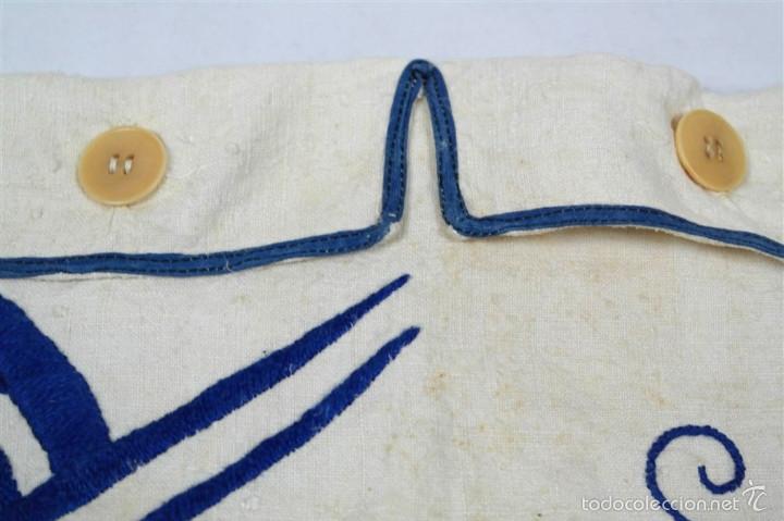 Antig&uuml;edades: Bolso de c&aacute;&ntilde;amo con bordado - Foto 5
